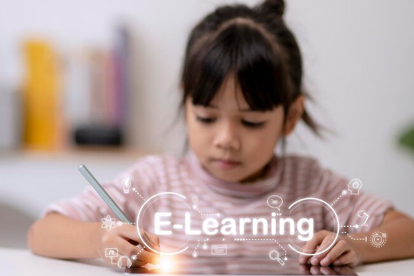 Why Online Phonics Classes Are Key To Building Strong Reading Skills
